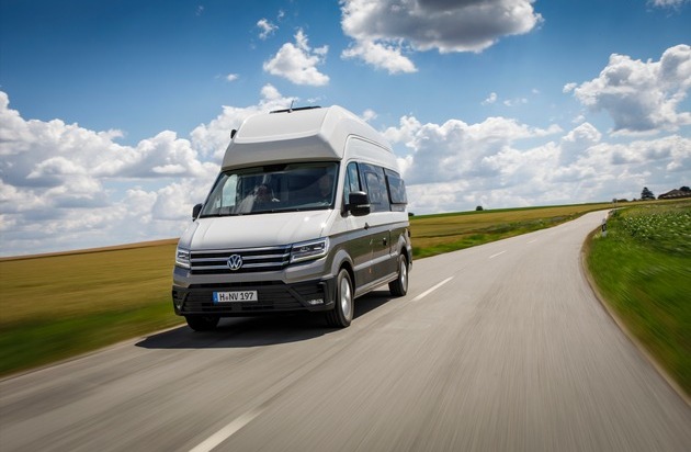 VW Volkswagen Nutzfahrzeuge AG: Der neue Grand California: Start in eine neue Dimension / Premiere auf dem Caravan Salon Reisemobil auf Crafter-Basis