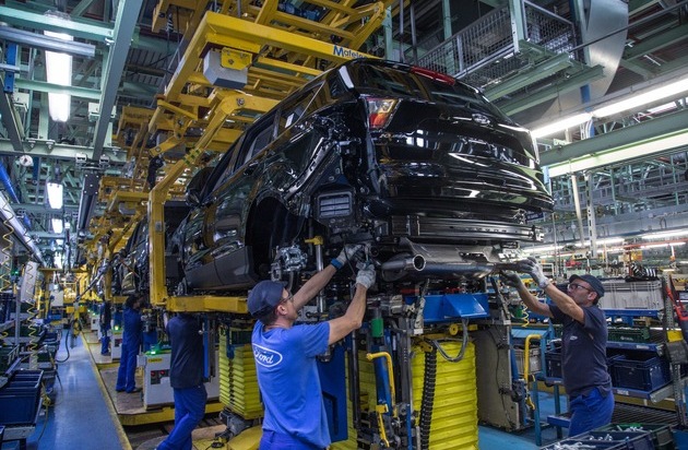 Ford-Werke GmbH: Ford bekräftigt Engagement in Spanien: 750 Millionen Euro für Kuga-Fertigung in Valencia (FOTO)