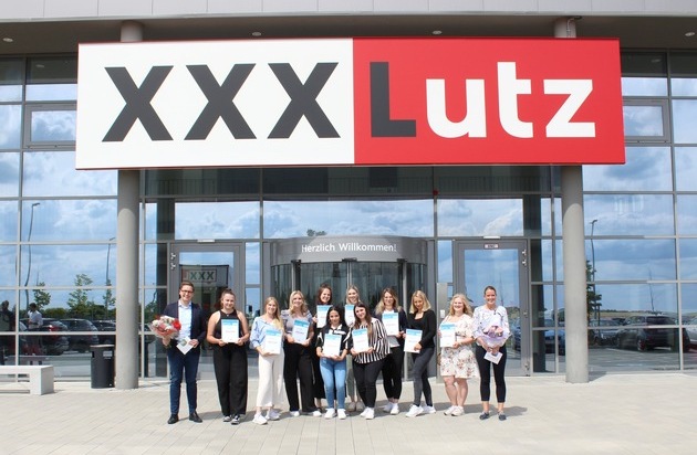 XXXLutz Deutschland: Fit4Future: XXXLutz setzt auf Führungskompetenz aus den eigenen Reihen