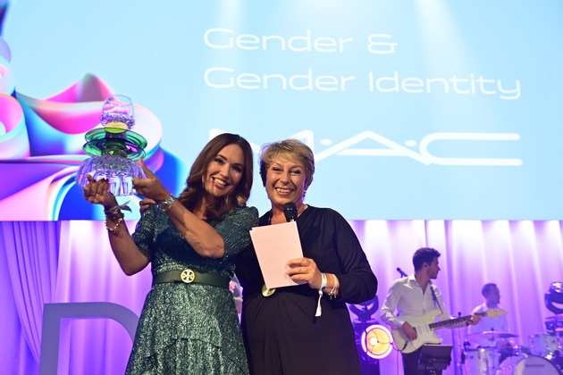 Swiss Diversity Awards: Zürcher IT-Firma auticon und Lisa Bosia nominiert