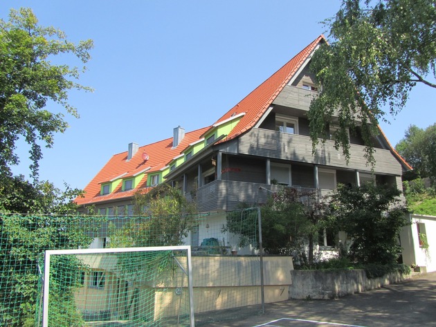 Pressemitteilung - Haus Aichele: Neuaufstellung der Trägergesellschaft der Kinder- und Jugendhilfeeinrichtung erreicht wichtigen Meilenstein