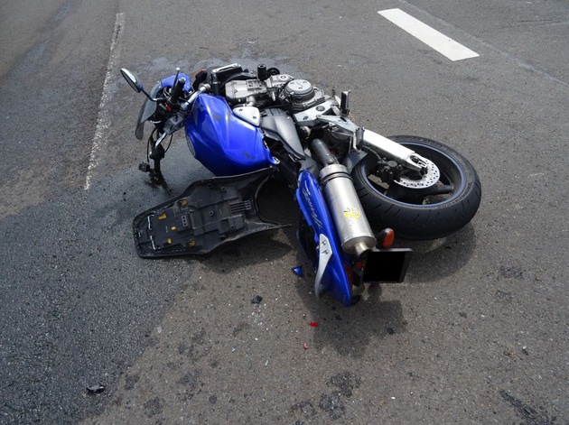 POL-PDWIL: Unfall mit schwerverletztem Motorradfahrer