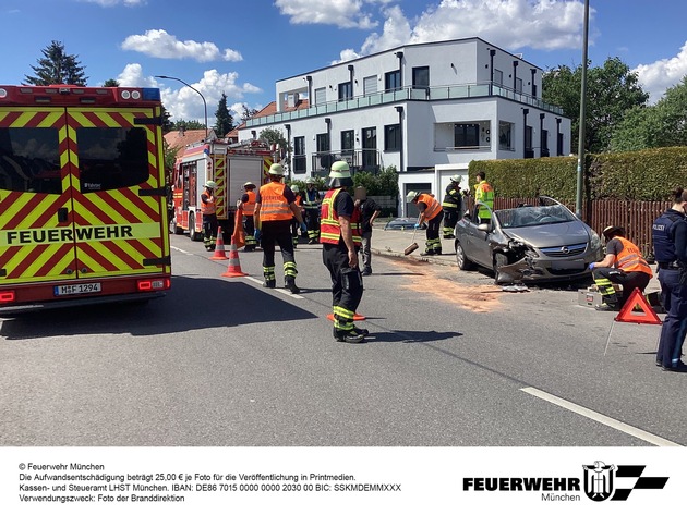 FW-M: Schweres Ger&auml;t zur schonenden Rettung (Aubing)