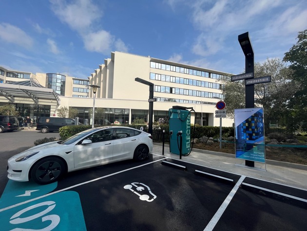 Partenariat stratégique : Electra et AccorInvest équipent les parkings des hôtels en Suisse avec des bornes de recharge rapide