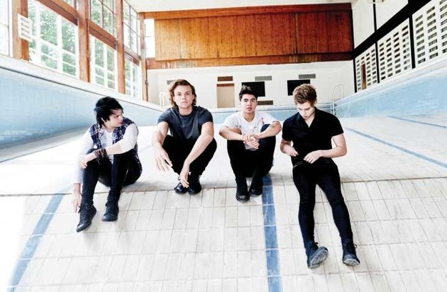 Universal International Division: 5 Seconds Of Summer mit Titelsong zur neuen Staffel von "Ich bin ein Star - Holt mich hier raus!"