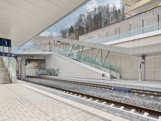 BLS weiht neuen Bahnhof Wabern und neue Doppelspurstrecke bis Kehrsatz Nord ein