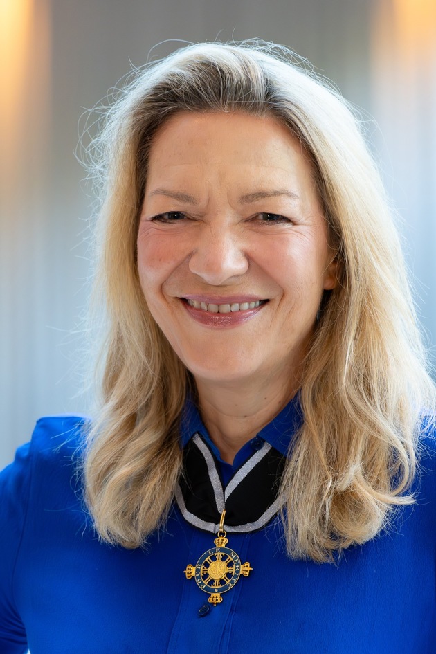 Antje Boetius erhält Orden Pour le mérite und Großes Verdienstkreuz mit Stern