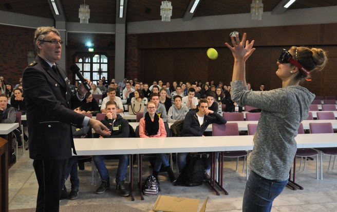 HDP-RP: Schüler informieren sich über den Polizeiberuf