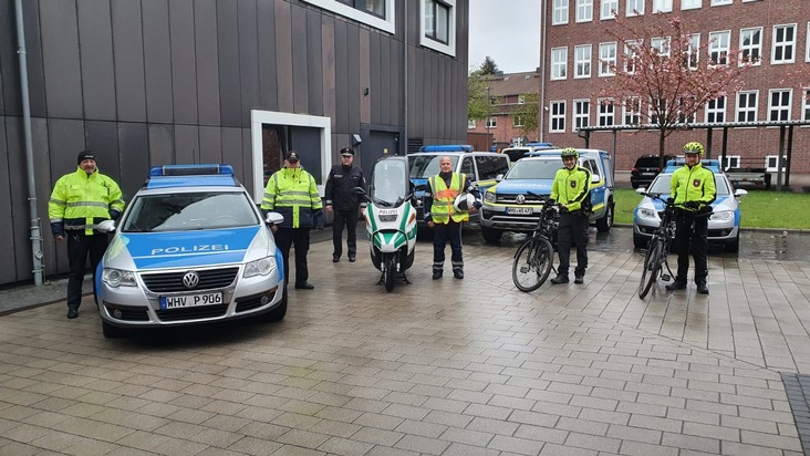 POL-WHV: Radfahrende im Blick - Die PI Wilhelmshaven/Friesland zieht Bilanz nach der Beteiligung an der bundesweiten Verkehrssicherheitsaktion &quot;sicher.mobil.leben&quot; (mit Bildern)