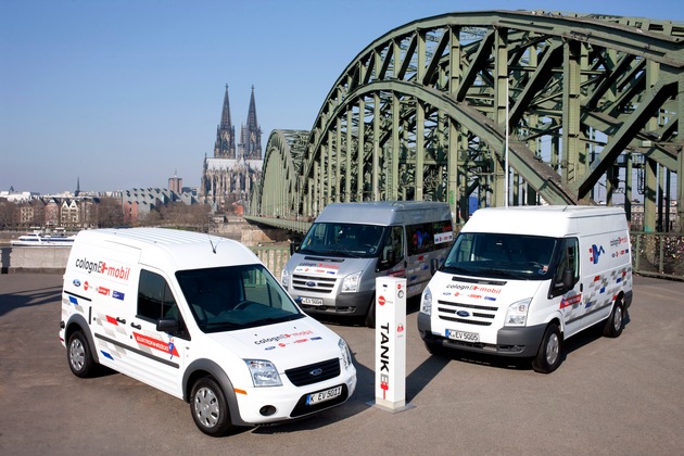 &quot;colognE-mobil&quot; auf der elektromobilia in Köln (BILD)