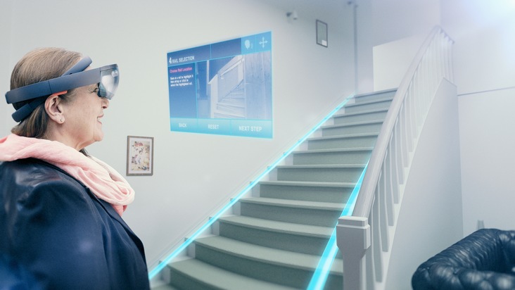 Sales 4.0 - Treppenlift trifft digitale Revolution / thyssenkrupp Elevator und Zühlke präsentieren die erste Anwendung von Mixed Reality im industriellen Maßstab (FOTO)