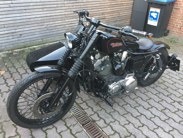 POL-H: Zeugenaufruf: Unbekannte stehlen hochwertige Motorräder aus Garage in Badenstedt