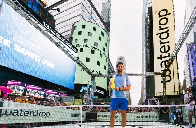 Novak Djokovic and waterdrop® Promote Sustainability and Hydration at Times Square Tennis Match