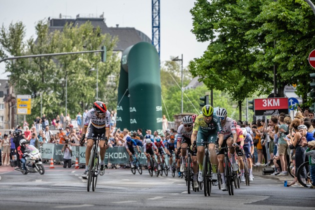 Škoda mobilisiert Radsportklassiker Eschborn–Frankfurt und startet mit Škoda Veloteam bei den Jedermann-Rennen