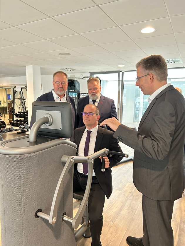 Cuxhaven erhält als zweiter Kurort offiziell neues höchstes Prädikat als Nordsee- und Thalassoheilbad