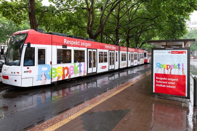 KVB wirbt mit Bus und Stadtbahn für die &quot;Respekt&quot;-Kampagne der Stadt