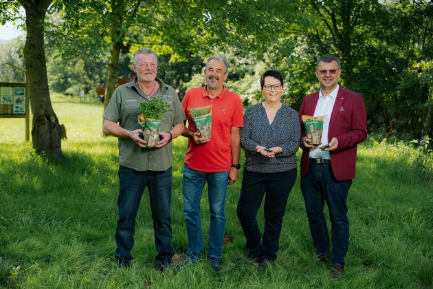 Presse-Information: Naturschutzprojekt in Weitingen ausgezeichnet