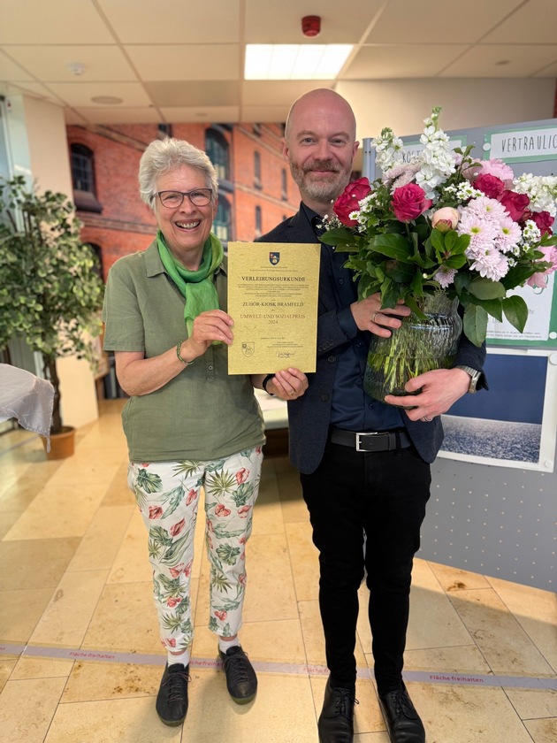 Umwelt- und Sozialpreis für den Zuhör-Kiosk in der  Marktplatz Galerie Hamburg