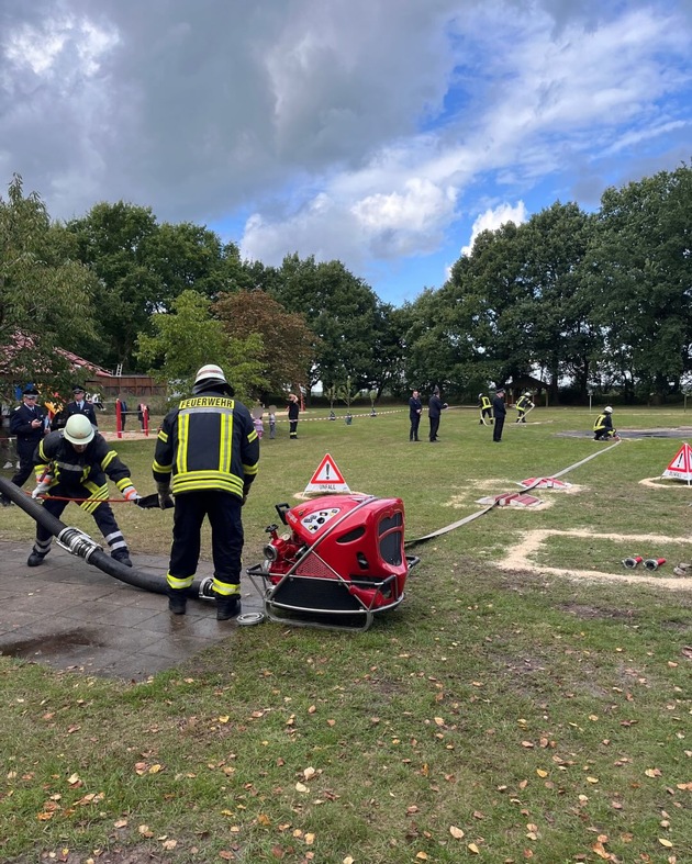 FFW Schiffdorf: Leistungsvergleich der Gemeindefeuerwehr Schiffdorf