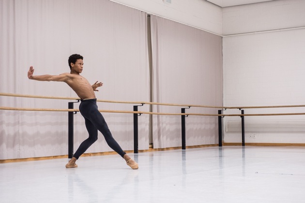 Pour-cent culturel Migros: concours de danse 2017 / La fine fleur des jeunes danseurs suisses remporte 86 400 francs