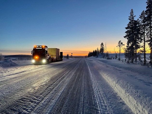 Pressemitteilung - KSS GmbH: Neuaufstellung des Spezialisten f&uuml;r Baumaschinen-, Gro&szlig;raum- und Schwertransporte angestrebt