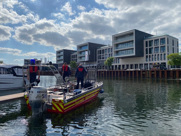 FW-GE: Rettungsboot der Feuerwehr Gelsenkirchen übernimmt dauerhaft Liegeplatz in der Stölting Marina
