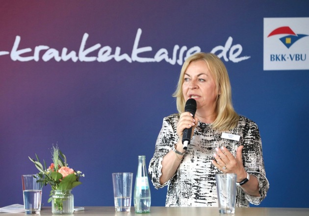 Bärbel Bas eröffnet neues Kundencenter der BKK VBU