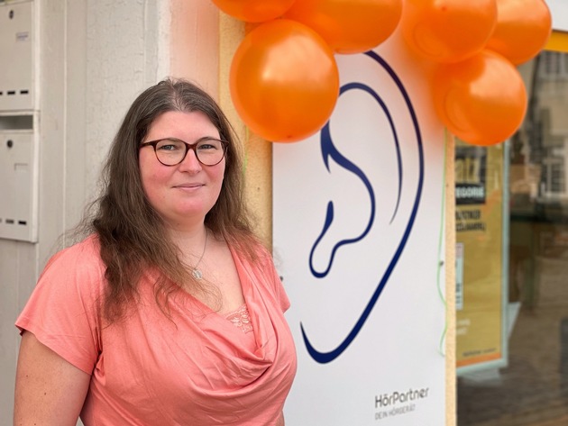 Die neue Adresse f&uuml;r Besserh&ouml;rer in Crivitz: H&ouml;rPartner er&ouml;ffnen erstes Fachgesch&auml;ft in Mecklenburg-Vorpommern