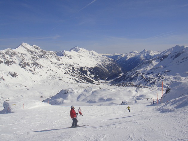 Das Hotel Barbara in Obertauern lädt zum lustvollen Sonnen-Skilauf - BILD