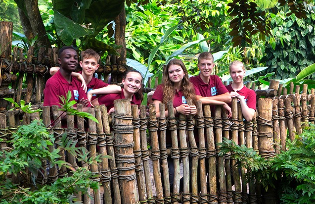 Sechs Jugendliche erleben tierisches Abenteuer in neuer MDR-Dokuserie „Elefant, Tiger &amp; Kids“