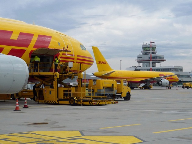 PM: DHL Express stärkt sein Luftfrachtnetz und gründet neue Fluggesellschaft für den europäischen Markt / PR: DHL Express strengthens its aviation network and will launch a new airline for the European market