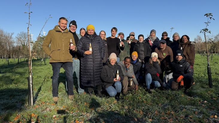 Compass Group engagiert sich gemeinsam mit „Das Geld hängt an den Bäumen“ in Hamburg