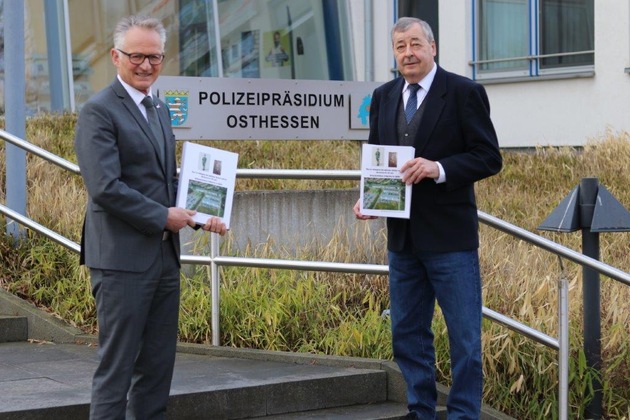 POL-OH: Chronik von Holger Bachmann: Die Geschichte der Fuldaer Polizei - &quot;Die etwas andere Ermittlungsarbeit&quot;