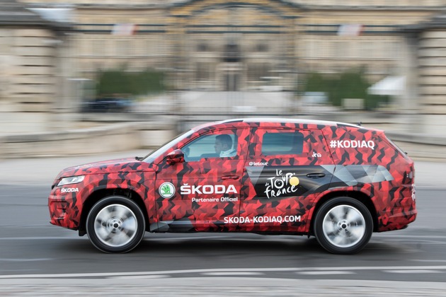 SKODA KODIAQ inspiziert die Schlussetappe der Tour de France (FOTO)