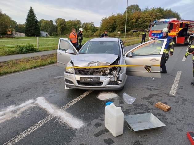 FW-EN: Wetter - Verkehrsunfall am Morgen