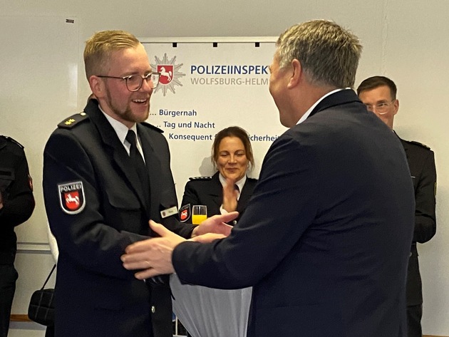 POL-BS: Führungswechsel im Polizeikommissariat Helmstedt bei der Polizeiinspektion Wolfsburg-Helmstedt