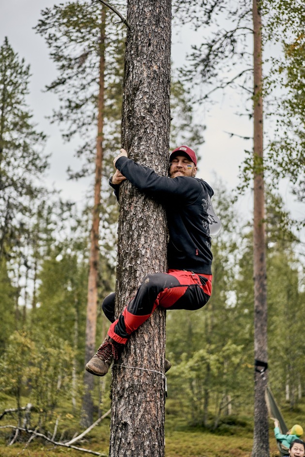 TreeHugging-Weltmeisterschaft 2022 im nordfinnischen Levi
