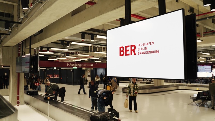 Flughafen Berlin Brandenburg (BER) erweitert programmatisches Angebot von Media Frankfurt