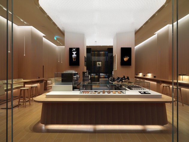 Nespresso apporte aux consommateurs viennois une nouvelle expérience de salon de café haut de gamme avec son Café Nespresso pilote