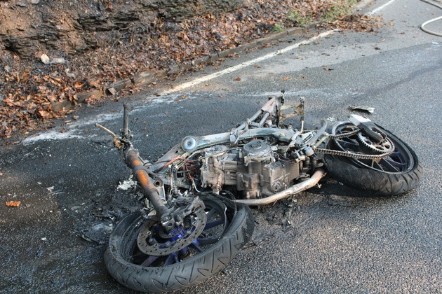 POL-DN: Schwerverletzter Motorradfahrer