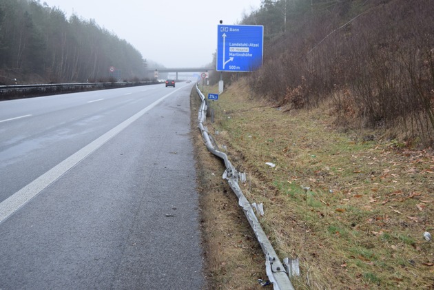 POL-PDKL: A62/Landstuhl, Unfallzeugen gesucht