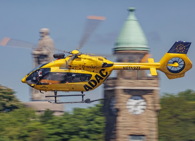 &quot;Christoph Hansa&quot; fliegt weiter in Gelb