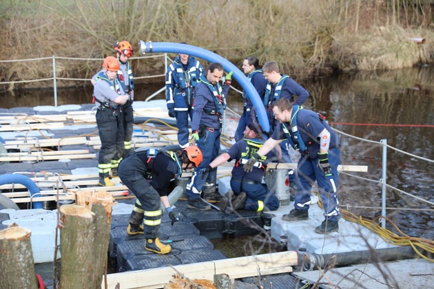 THW HH MV SH: Gro&szlig;&uuml;bung "Notsch&ouml;pfen" im Kreis Pinneberg erfolgreich abgeschlossen