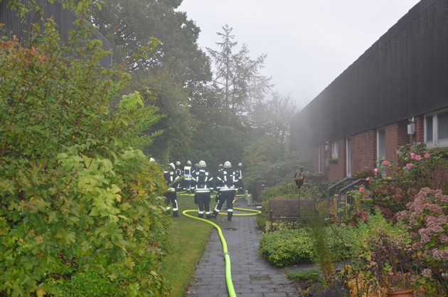 FW-RD: Wäschetrockner brannte im Keller


Kieler Chaussee in Gettorf, kam es Heute (13.10.2019) zu einem Kellerbrand.