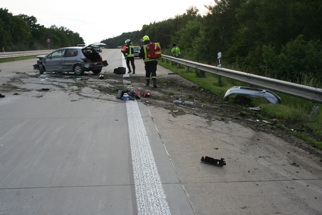 POL-PDKL: A6/Wattenheim, Kollision nach Überholvorgang