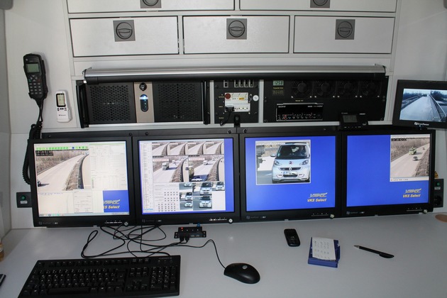 POL-PPKO: Verkehrsdirektion Koblenz nimmt neue Abstandsmessanlage in Betrieb
Überwachung nun mit Digitaltechnik