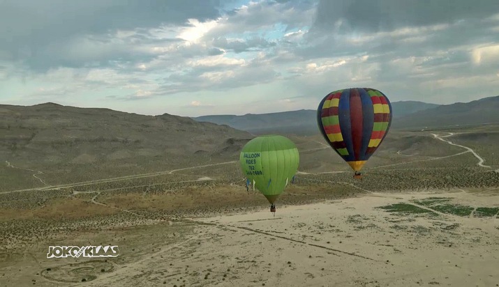 Freier Fall in der Wüste von Nevada: &quot;Joko gegen Klaas - Das Duell um die Welt&quot; am Samstag erstmals live auf ProSieben