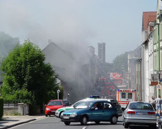 FW-E: Wohnungsbrand in voller Ausdehnung