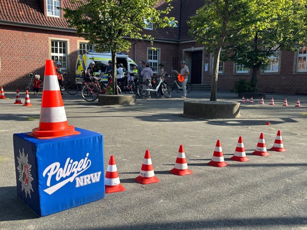 POL-COE: Dülmen-Merfeld/Präventionsveranstaltung zur Senkung der Unfallzahlen von Senioren mit Pedelecs