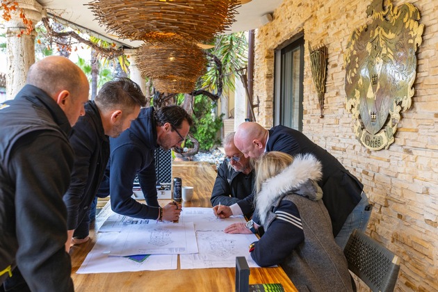 „Die Geissens“ gehen auf Nummer Sicher – ABUS realisiert Sicherheitskonzept für Neubau in Saint-Tropez